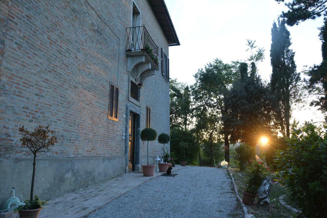 Ca'Lavalle B&B Урбіно Екстер'єр фото