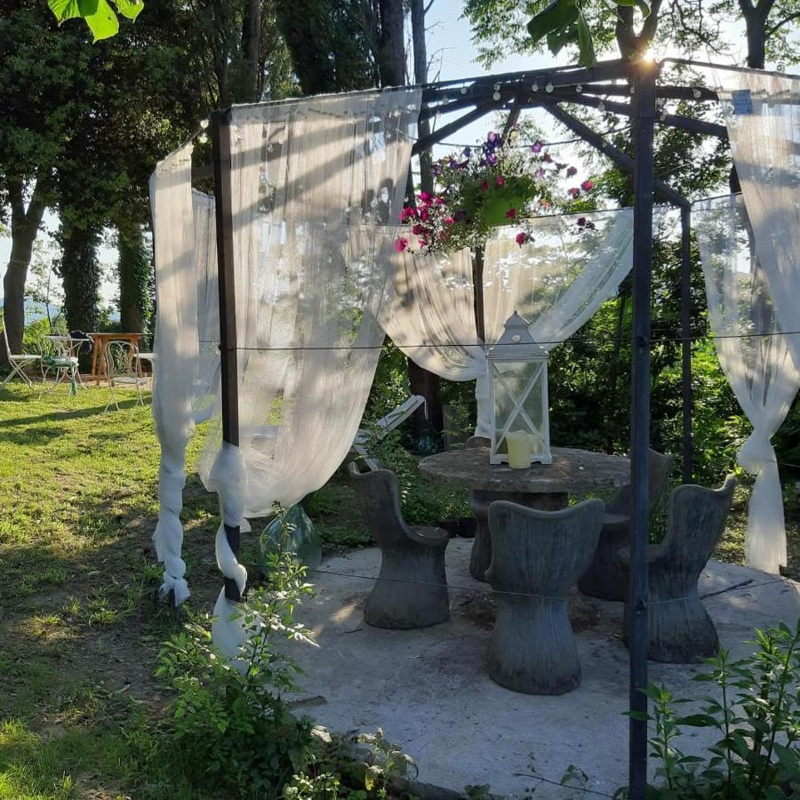 Ca'Lavalle B&B Урбіно Екстер'єр фото
