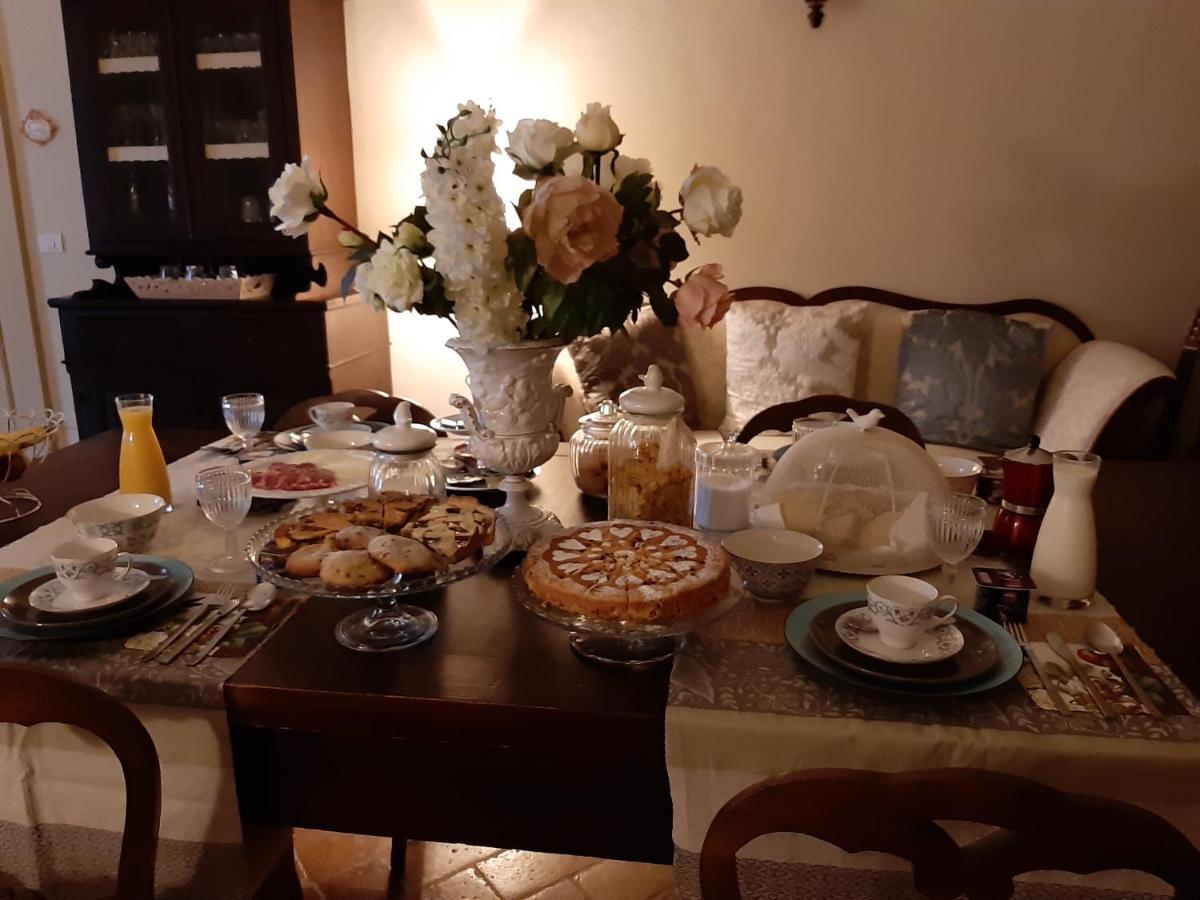 Ca'Lavalle B&B Урбіно Екстер'єр фото